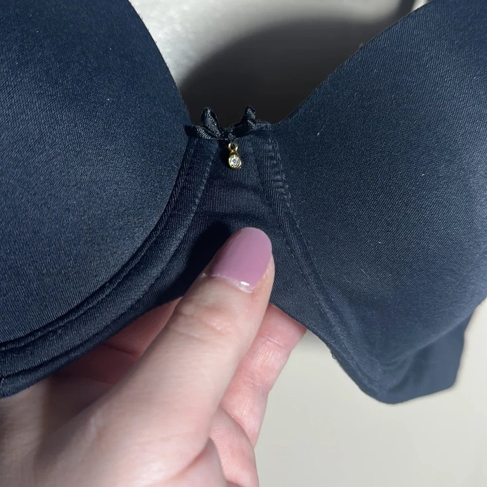 Soma Embraceable Full‎ Coverage Black Bra | 36B